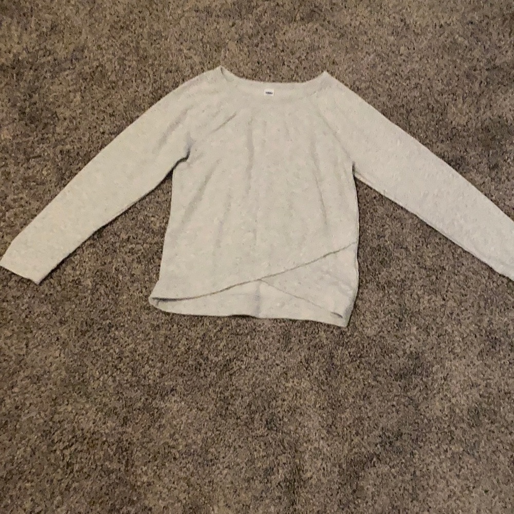 Old Navy Gray Sweater.Size L
